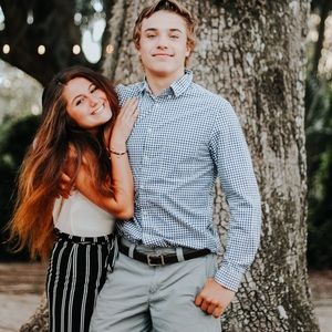 Meet your Posher, Isa